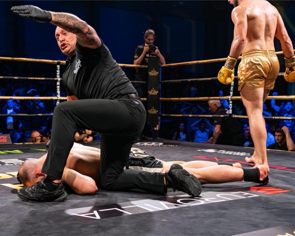 Arena Golden Fight 12 (3)