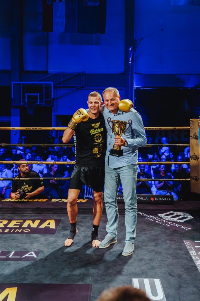 Arena Golden Fight 12 (40)